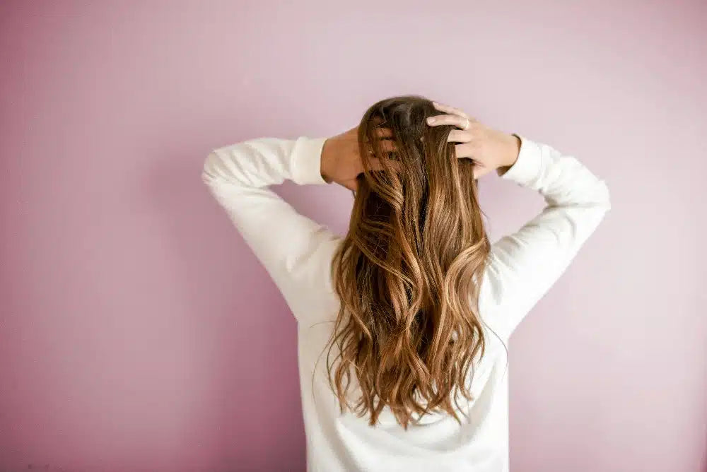 Hvorfor bruge leave-in conditioner? Fordele og tips